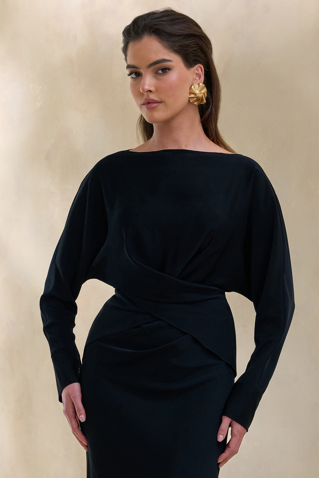 Miravia | Black Satin Wide-Neck Long-Sleeve Top
